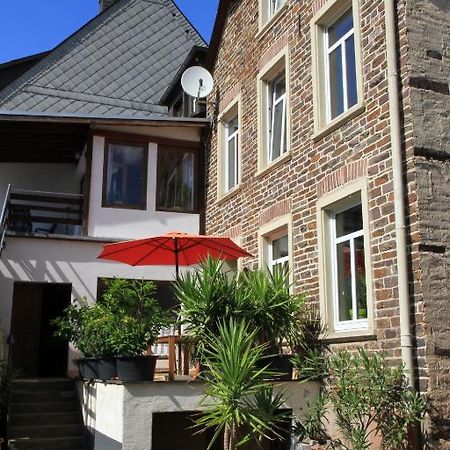 Ferienweingut Serwaziwein Mesenich Ngoại thất bức ảnh