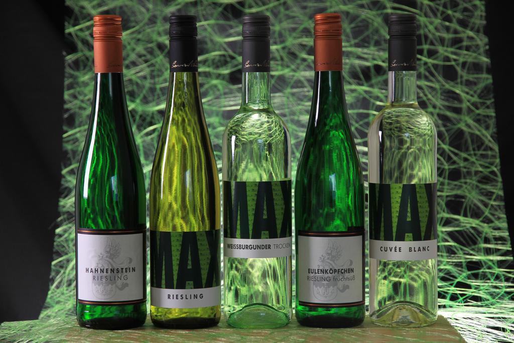 Ferienweingut Serwaziwein Mesenich Ngoại thất bức ảnh